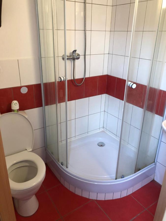 Bakin Bar Hotel Třebíč Eksteriør billede