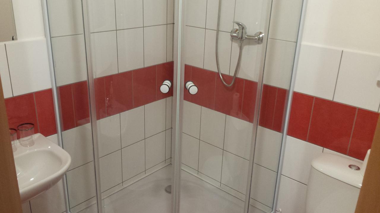 Bakin Bar Hotel Třebíč Eksteriør billede