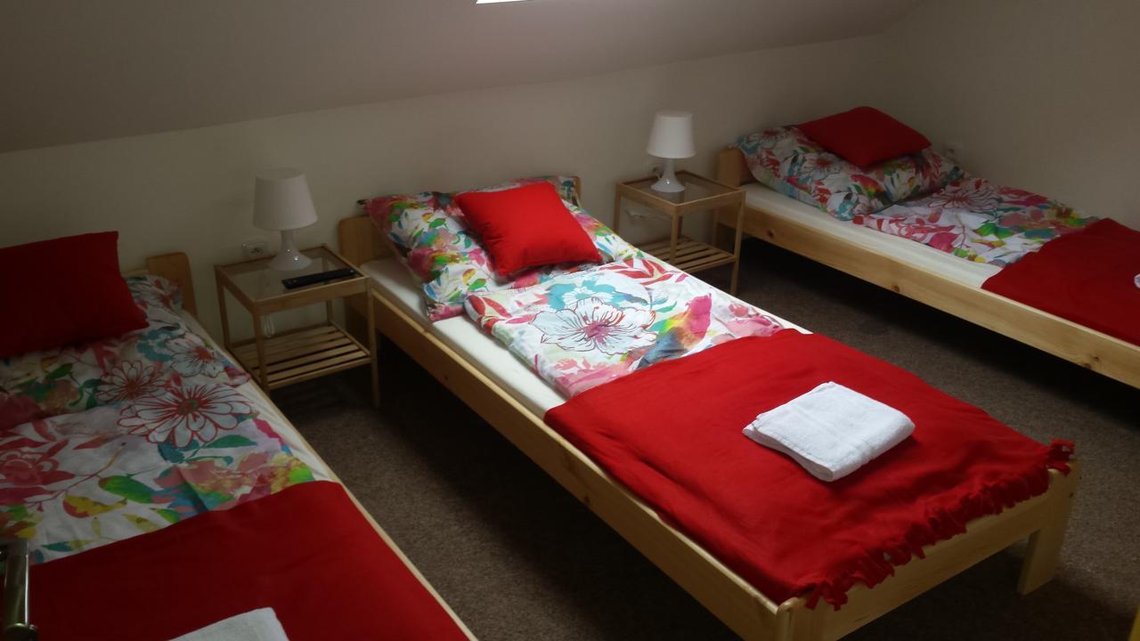 Bakin Bar Hotel Třebíč Eksteriør billede